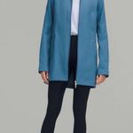 Lululemon NWT RepelShell Rain Jacket / Soft Denim / 6 Photo 9