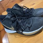 Nike Kyrie 5  Photo 3