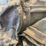 Chico's NWT  Womens Pants Multicolor Floral Smokey Taupe Ankle Flex Waist Size 12 Photo 6