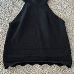 Elegant Black Sleeveless Top Photo 2