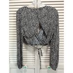 Rue 21  Black/Tan‎ Cheetah Wrap Crop open Tie Back Long Sleeve Blouse Size M Photo 3