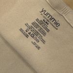 Yummie by heather Thomson High Photo 1