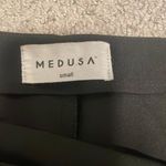 black mini skirt Photo 1