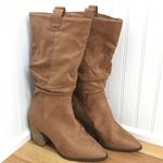 REPORT Tariq Vegan Suede Leather Slouch Boot High Block Heel Brown Size 8 Photo 0