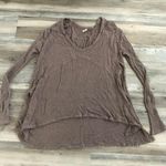 Free People oversized hi low waffle shirt, pit to pit is 21, front length is 26, back is 29 Photo 0