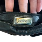 Botkier  black leather crossbody bag with brown trim Flap closure Vintage Photo 5