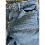 Levi's Levi’s Women’s 29 Blue Denim Jean Bermuda Summer Shorts Neutral Roll Up Vacation Photo 10