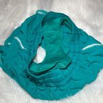 Lululemon  hotty hot shorts low rise 2.5” inseam Viridian Green Photo 7