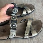 Taos OASIS Metallic Leather Strappy Slip On Slides Sandals Womens Sz 8 / 38 Eu Photo 1