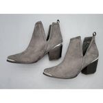 Journee Collection  Issla Faux Suede Slip On Ankle Boots Shoes Women's Size 9 Photo 0