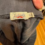 Faherty  Arlie Day Pants in Charcoal size XL Photo 5