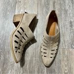 1. State  Ilee Ankle Bootie Pointed Toe Cutout Back Zipper Stacked Heel Size 10 Photo 1