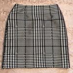 White House | Black Market Printed skirt size 6 Photo 0