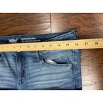 Wrangler Washed Denim Mid-Rise Skinny Bootcut Jeans Womens Size 6R Frayed Hem STRETCH Photo 6