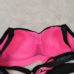 Victoria's Secret  VSX Sport Neon Pink Black Sportsbra Size 36B Cross Back Gym Photo 6