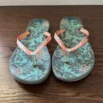 Vera Bradley  Coral Teal Whale Floral Paisley Flip Flops Women’s Size 7/8 Photo 0