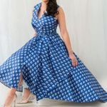 Sachin + Babi Bow Front Plunge Dress Sz. 8 Blue Photo 0