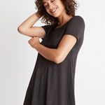 Madewell ‘Swingy Tee’ Dress in ‘Hthr Charcoal’ Gray T-Shirt Midi Dress Photo 2
