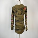 Johnny Was NWOT  Axton Thermal Hoodie Camo Embroidered Floral Sweatshirt Sz S Photo 5