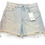 ZARA NWT Boyfriend Bermuda Cutoff Shorts – Size 4 | Light Wash, High Rise Photo 9