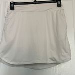 Nike  DRI-FIT White Skorts Biker Shorts Tennis Golf Gym Size Small EUC #0836-ATH Photo 1