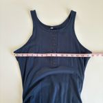 Boutique Women’s Navy Blue Ribbed Ruched Self Tie Sides Tank Dress Size Medium Photo 3