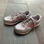 New Balance  Susan G. Komen walking athletic sneakers gray with pink trim Size 8 Photo 1