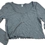Colsie Women's Gray Henley Ruffled Hem Sleep Crop Top Photo 0