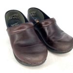 Dansko  XP Brown Oiled Leather Clogs Nursing Shoes Womens Size 38 US 7.5-8 Photo 0