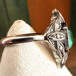 Avon Emerald Green Glass Ring Photo 4