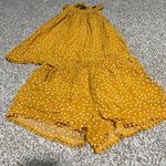 Mustard Set Gold Photo 0