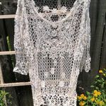 None White Open Weave Floral Embroidered Scoop-neck Tunic Top Swim Coverup Photo 0