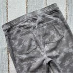 Spanx  Jeanish Stone Wash Camo Ankle Leggings Women’s Size 1X Photo 5