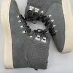 Marc Fisher NWOT Gray Faux Sherpa Suede Platform Boots size 8.5 streetwear Photo 1