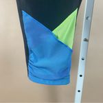 Nike  Women's Medium Dri-Fit Legend Low Rise Veneer Capris 2.0 Leggings Neon Mesh Photo 2