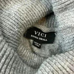VICI  Grey Turtleneck Sweater Size Extra Small Photo 4