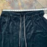NWT Tickled Pink Fuda Black Pull On Velour Pants 2X Photo 1