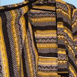 Alison Andrews Alison Andrew’s Yellow and Black Patterned Women's Sweater size Medium Photo 3