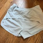 Lululemon  Shorts Speed 2.5" Photo 1