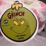 Dr. Seuss The Grinch Women's Pink White Soft Slippers Cindy Lou Who Size S/M NWT Photo 3