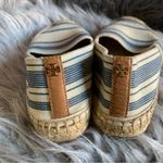 Tory Burch  Striped Cream and Blue Espadrilles Shoes 5.5 Photo 3