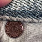 Levi's 505 VINTAGE WOMENS 36/30 Distressed Light Blue Denim Shorts Photo 10