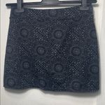 Tranquility by Colorado Clothing Black and Gray Patterned Mini Skort SIZE: Small Photo 5