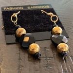 Womens Beaded Dangle Earrings Gold Black Fish Hook Fashion Jewelry Photo 1