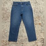 American Eagle  high rise mom jeans size 14 ankle length Photo 1