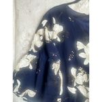 BELONGSCI Women's V Photo 1