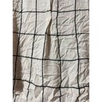 Lush Clothing Lush White Plaid Woman’s Long Sleeve V-Neck Top Size Medium Photo 2