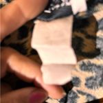 Cheetah print Black and Brown V Photo 2