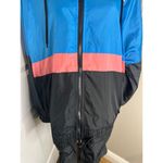 Buc-ee's Black and blue  rain jacket, windbreaker Photo 3