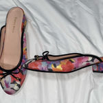 Taryn Rose  Faigel Bow Floral Multi Mule Heel Women's Size 9 med Photo 0